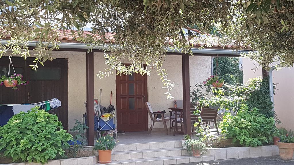 Apartment Ecio Banjole Εξωτερικό φωτογραφία